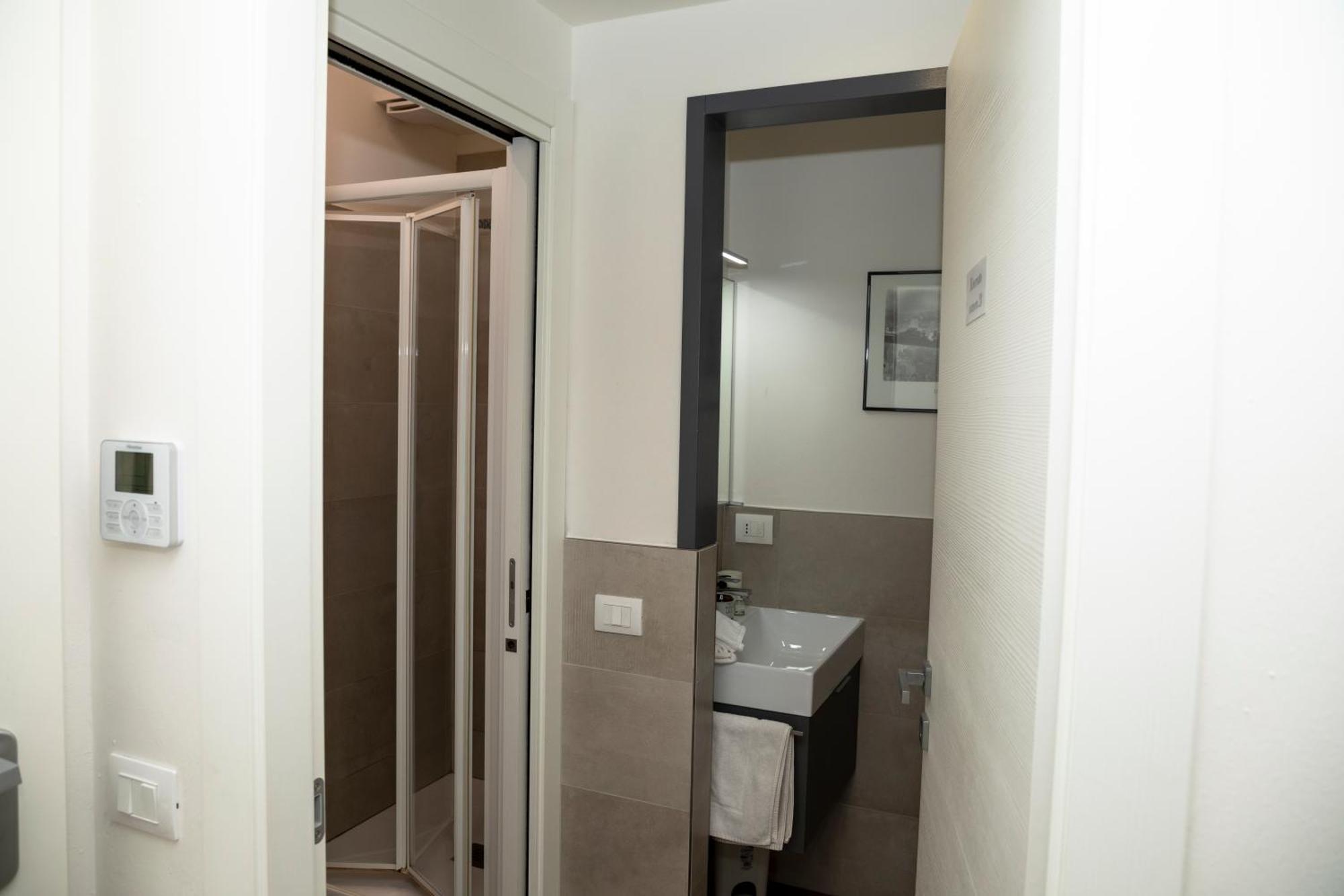 Maisonette Modena Park エクステリア 写真